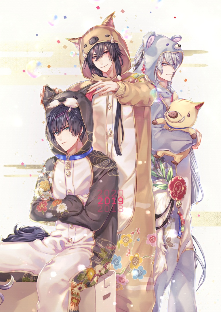 Result /files/00510_2018_2019_2020_3boys_animal_hood.png