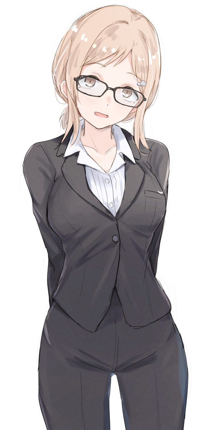 /files/02004_1girl_alternate_costume_arms_behind_back_bespectacled_black_suit.png