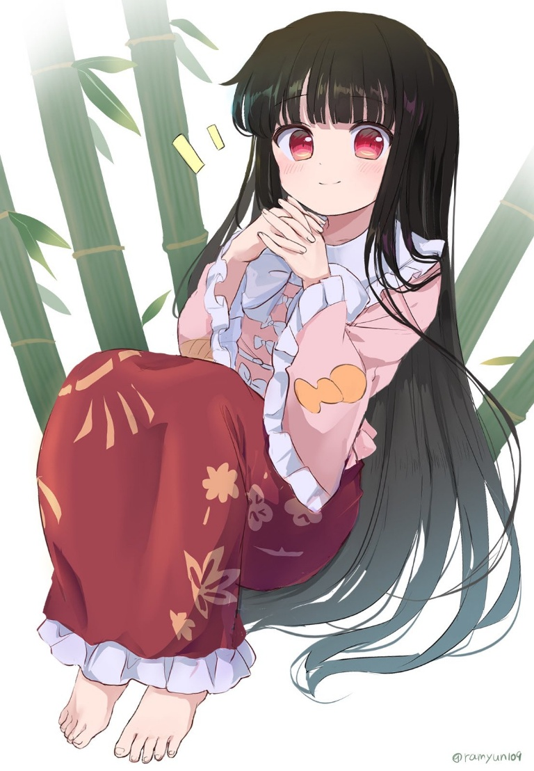 Result /files/01580_1girl_bamboo_barefoot_black_hair_blush.png