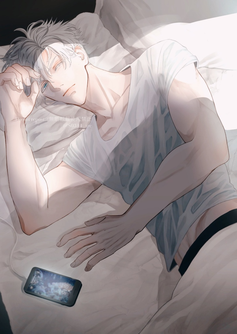 Result /files/03696_1boy_abs_bangs_bed_bed_sheet.png