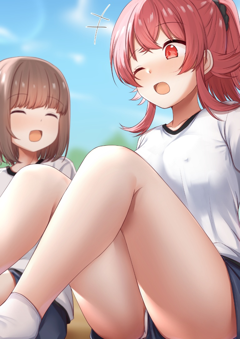 /files/02017_2girls__o_^_^_^o^_bare_legs.png