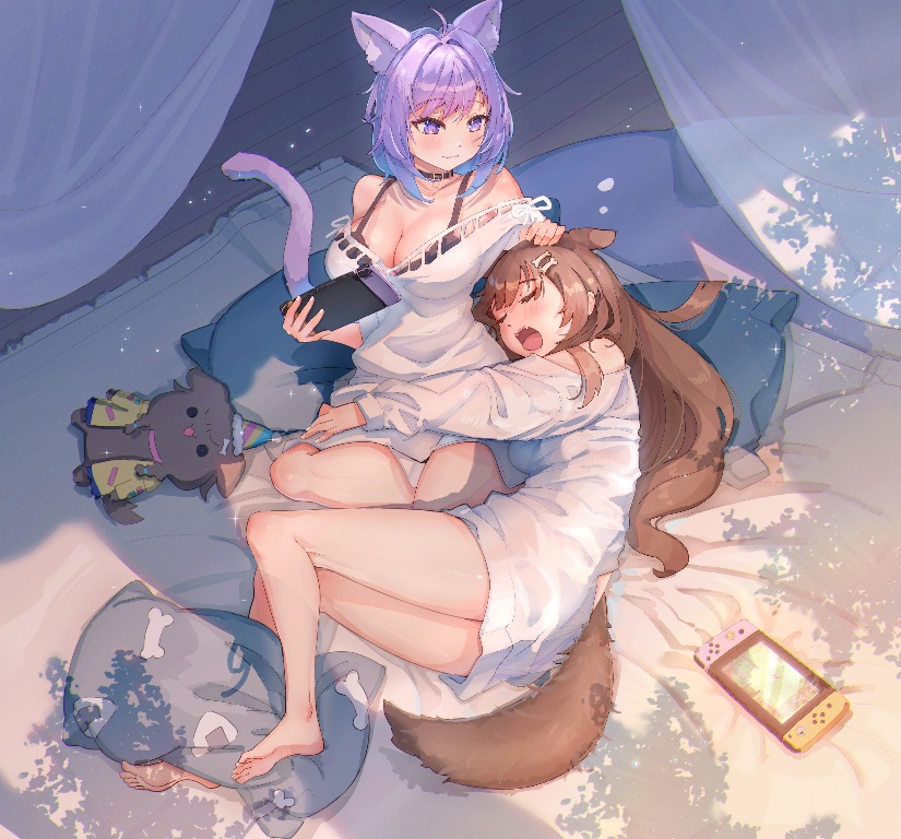 Result /files/04185_2girls_ahoge_animal_ear_fluff_animal_ears_bare_legs.png