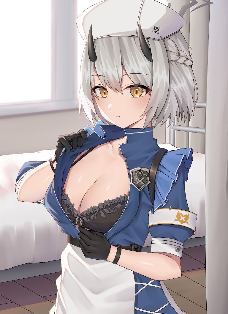 Result /files/10941_1girl_apron_armband_bangs_bed.png