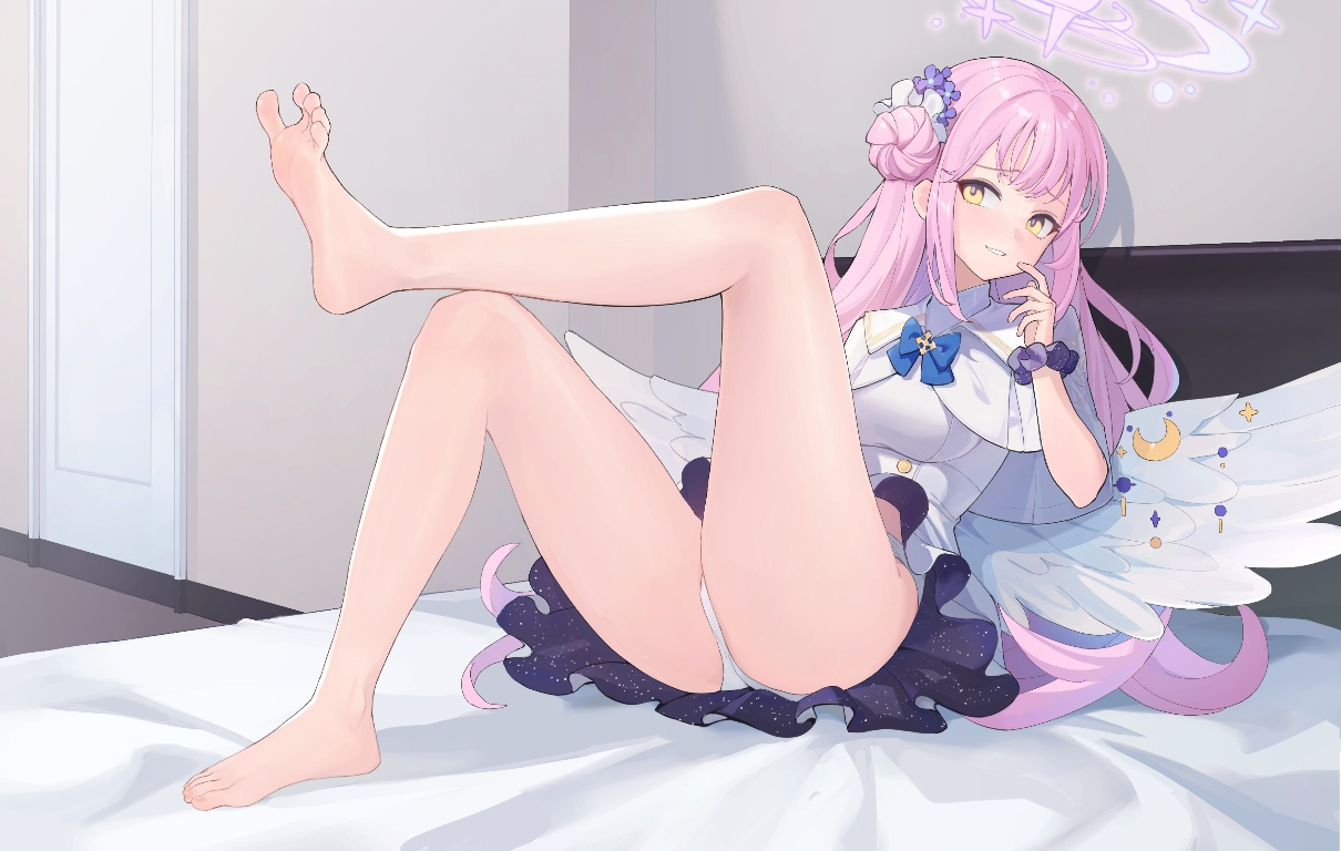 /files/03302_1girl_angel_wings_bare_legs_barefoot_bed.png