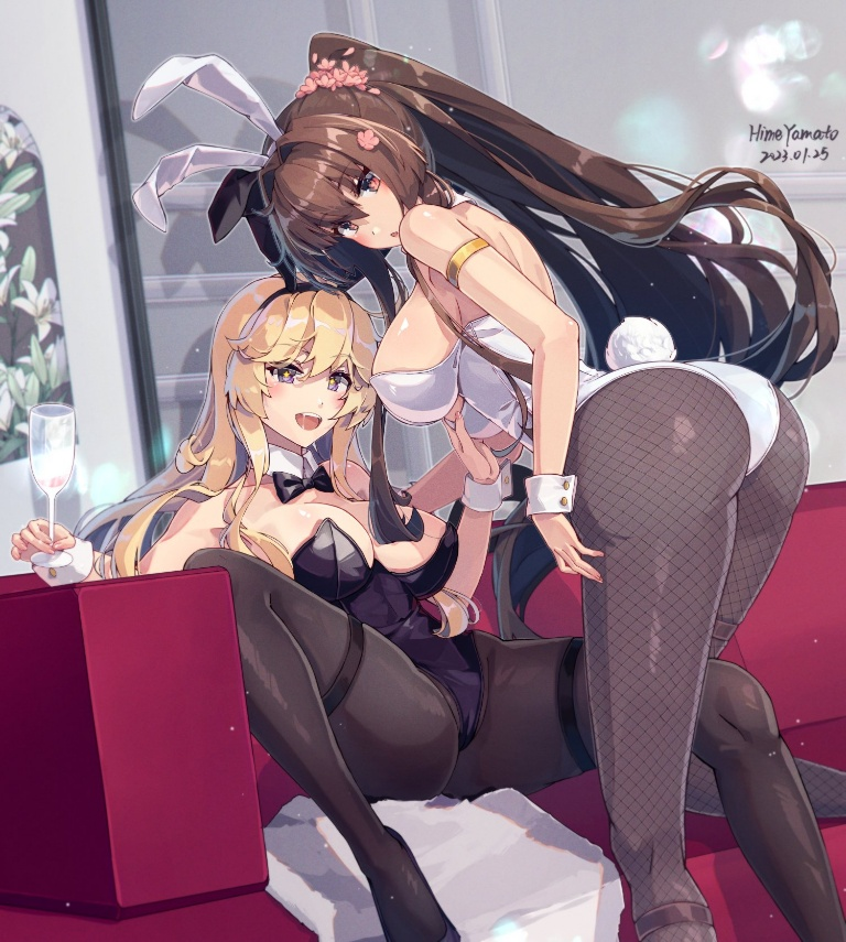 Result /files/04900_2girls_alternate_costume_animal_ears_arm_garter_ass.png