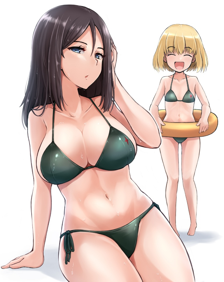 /files/17702_2girls_bikini_blonde_hair_blue_eyes_brown_hair.png