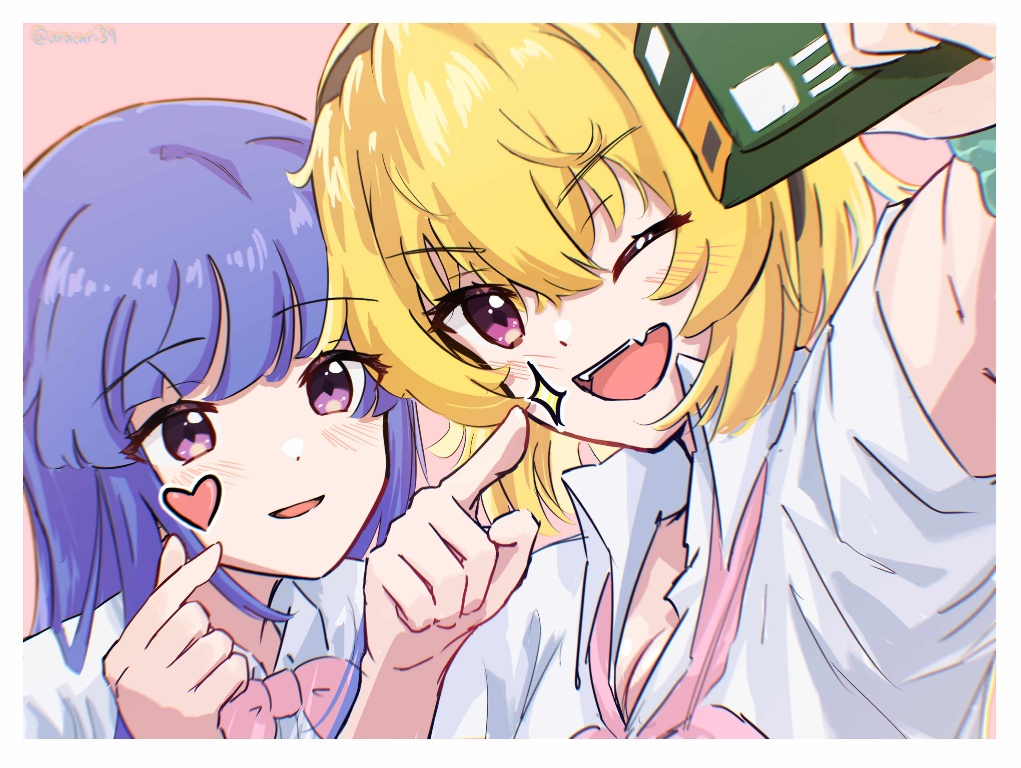 /files/01043_2girls_aracari_bangs_black_hairband_blonde_hair.png