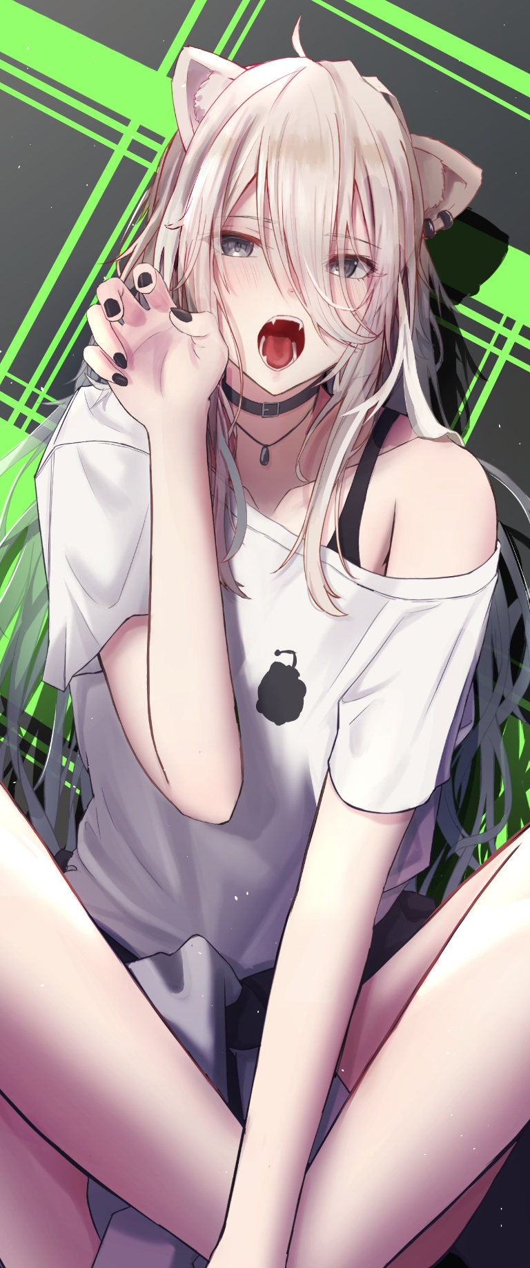 /files/09282_1girl_animal_ears_black_bra_black_choker_black_nails.png