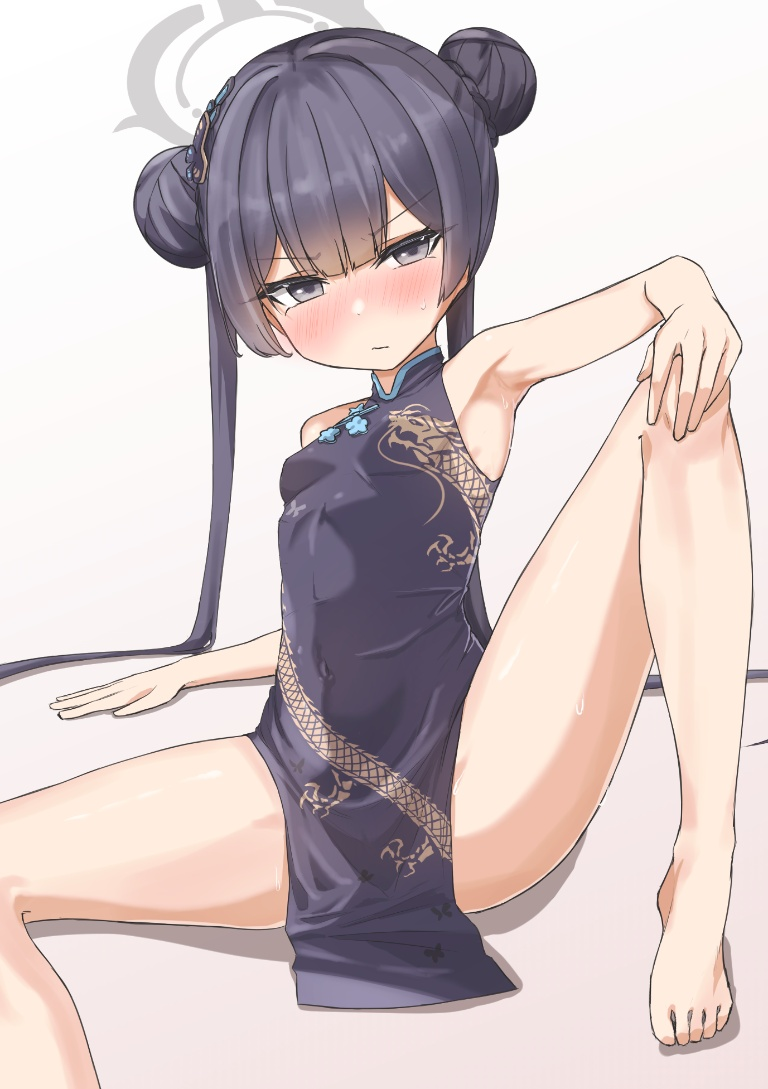 Result /files/02466_1girl_armpits_bangs_barefoot_black_dress.png