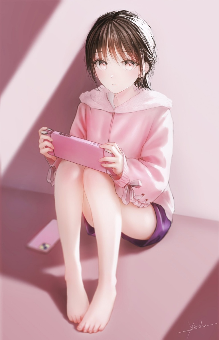 /files/08080_1girl_bangs_barefoot_blurry_blush.png