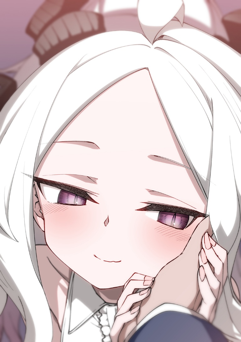 /files/00650_1boy_1girl_ahoge_black_horns_blue_archive.png